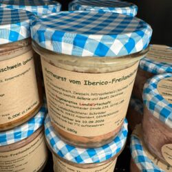 Mettwurst vom Iberico-Freilandschwein gekocht