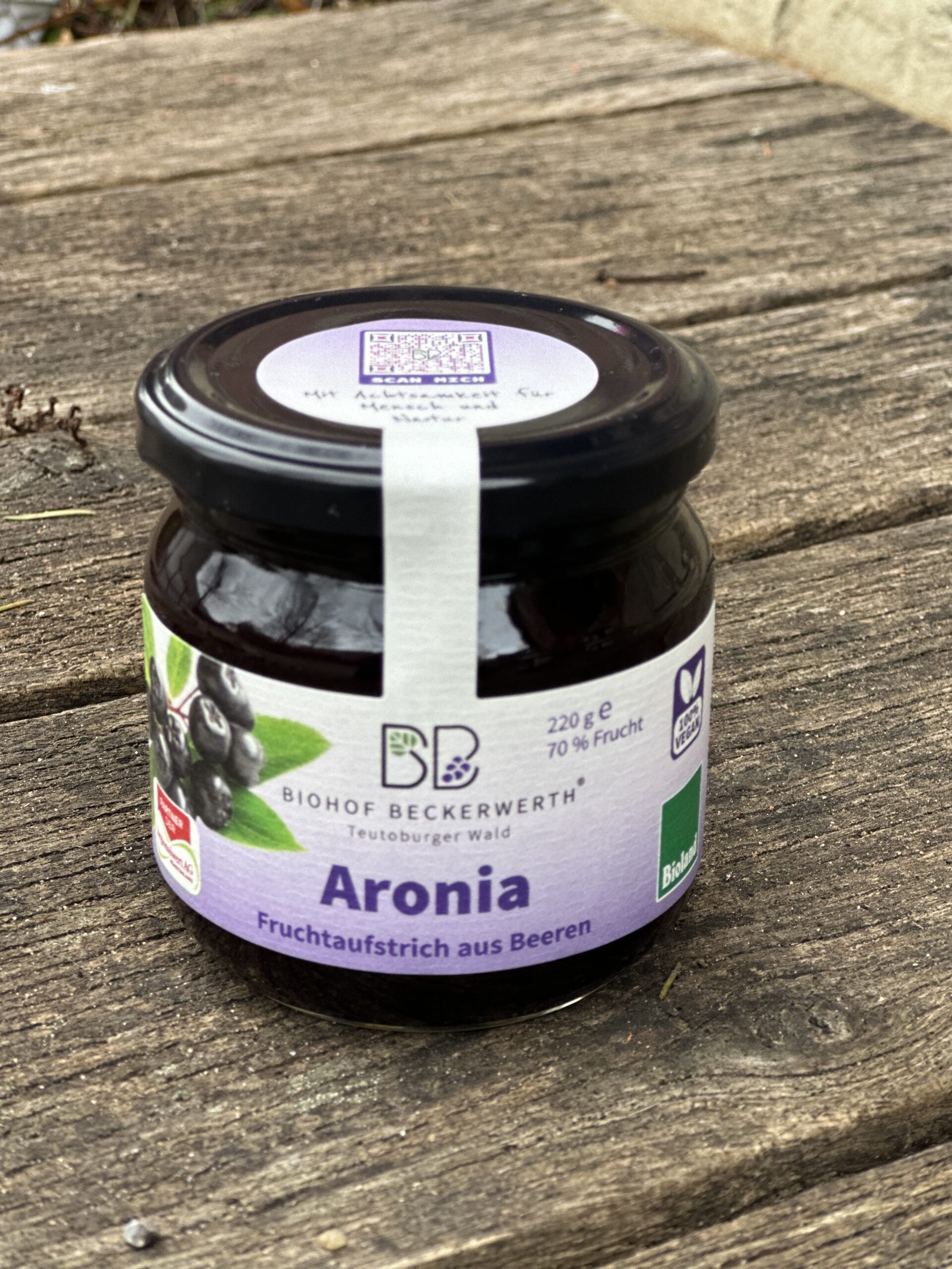 Aronia-Fruchtaufstrich aus ganzen Beeren